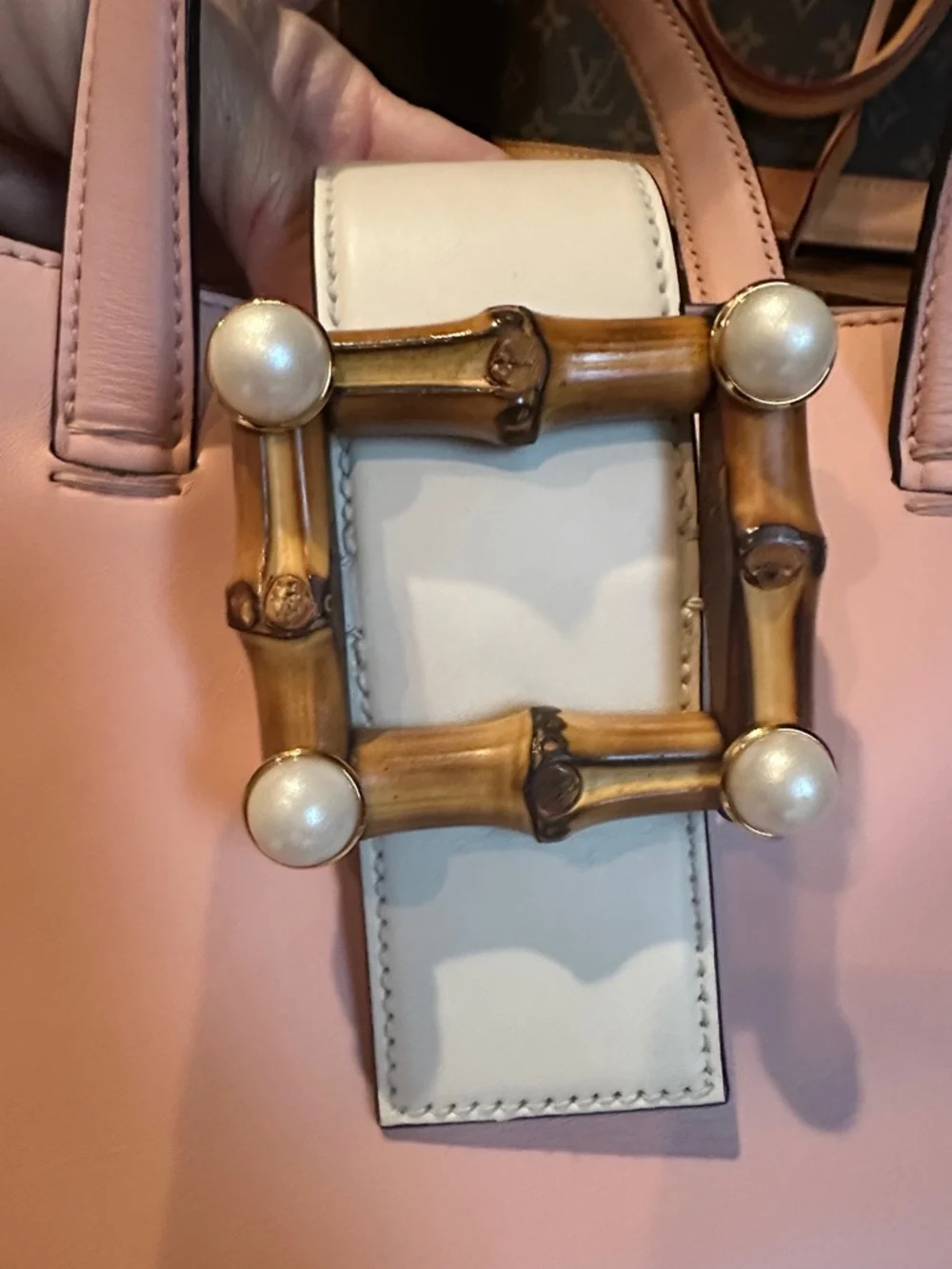 Gucci Pink Leather Top-Handle Satchel with Pearl Bamboo Buckle - Picture 7 of 8